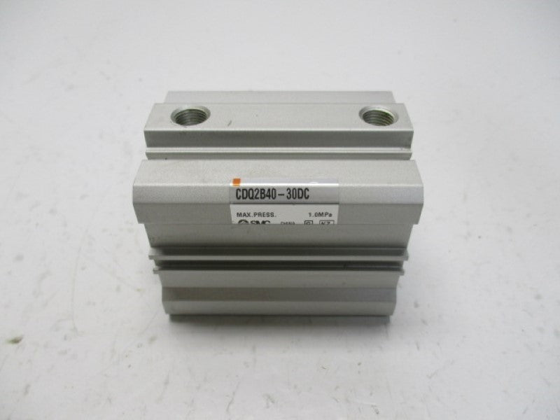 SMC CDQ2B40-30DC COMPACT CYLINDER  UNMP