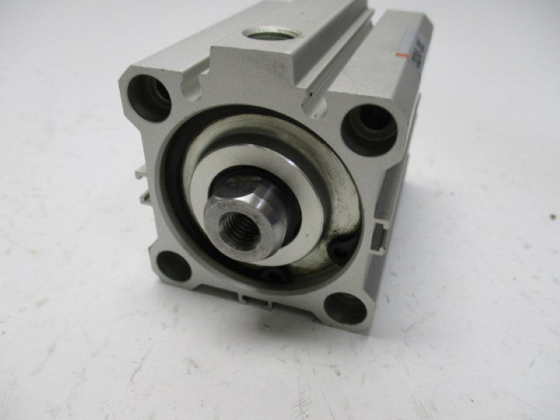 SMC CDQ2B40-30DC COMPACT CYLINDER  UNMP