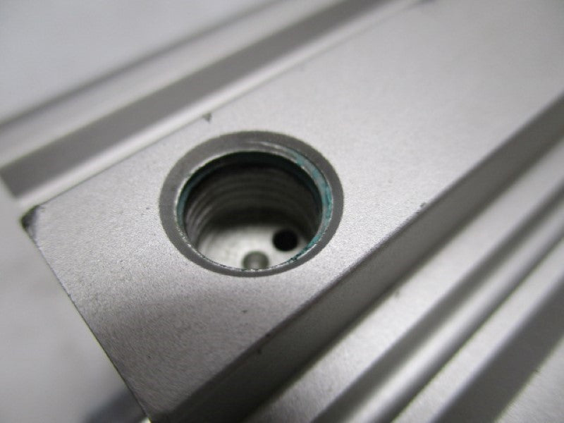 SMC CDQ2A40-35DMZ COMPACT CYLINDER  UNMP