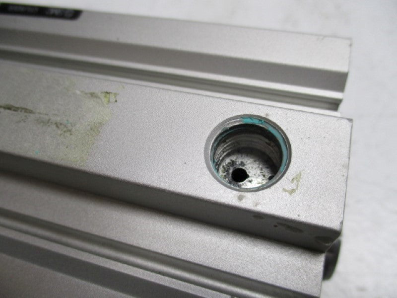 SMC CDQ2B63-100DC COMPACT CYLINDER  UNMP