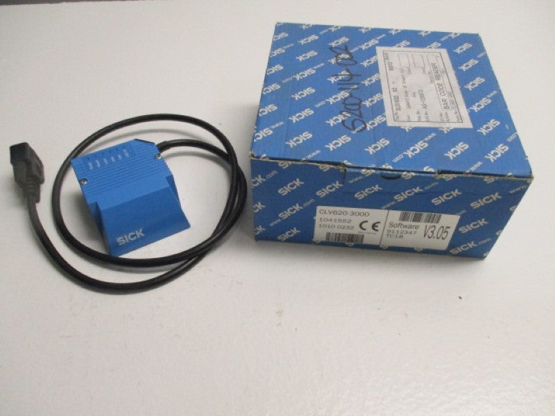 SICK CLV620-3000 RIGHT ANGLE SERIAL COMMUNICATION SCANNER  NSMP