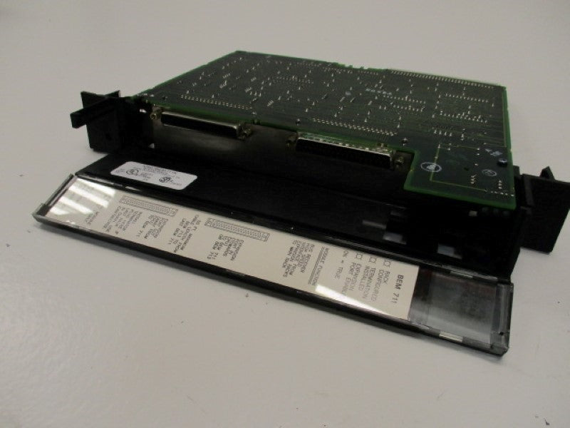 GE FANUC IC697BEM711K BUS RECIEVER MODULE  UNMP