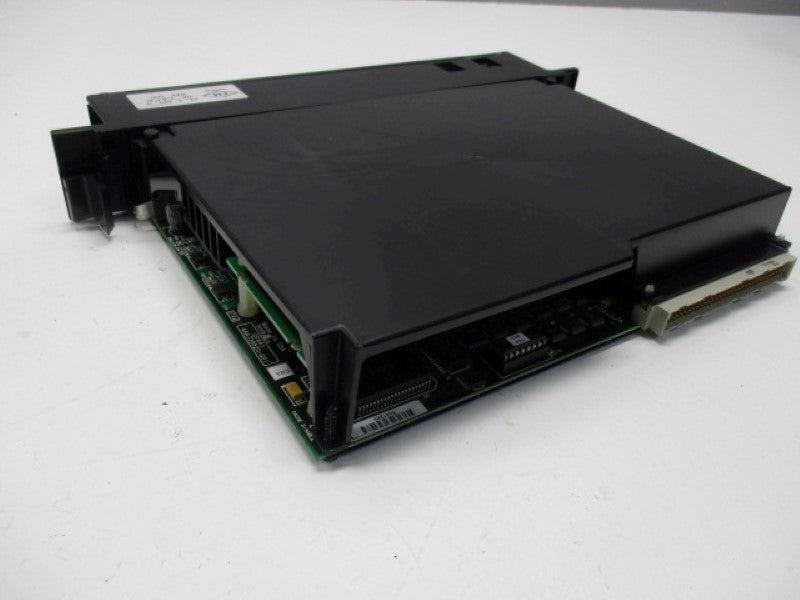 GE FANUC IC697CPX935-CC CENTRAL PROCESSING UNIT 1MEG (NO KEY)  UNMP