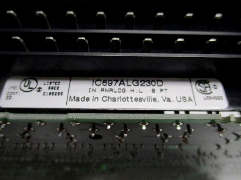 GE FANUC IC697ALG230D ANALOG INPUT MODULE  UNMP