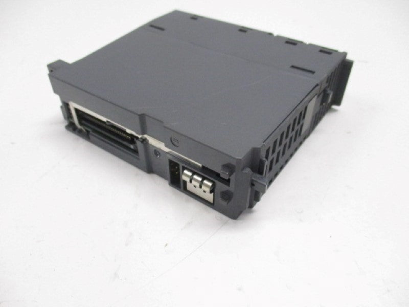 MITSUBISHI Q06HCPU CPU UNIT 5VDC 0.64A  UNMP