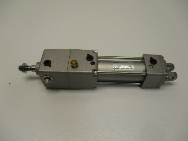 SMC MDNBD32-50-D LOCKING CYLIDNER  NSMP