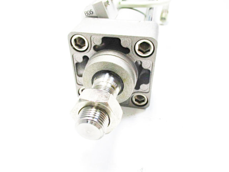SMC MDBB50-300-P4DWSC AUTO SWITCH TIE ROD CYLINDER  NSNP