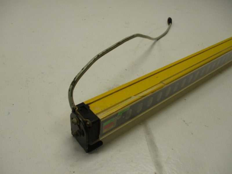 SUNX SF2-EH36D SAFETY LIGHT CURTAIN RECIEVER (AS PICTURED)  UNMP