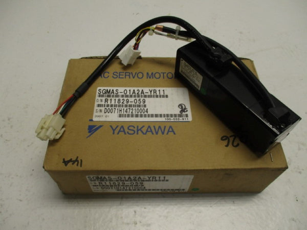 YASKAWA SGMAS-01A2A-YR11 100W 200V 0.91A 0.318NM  NSMP