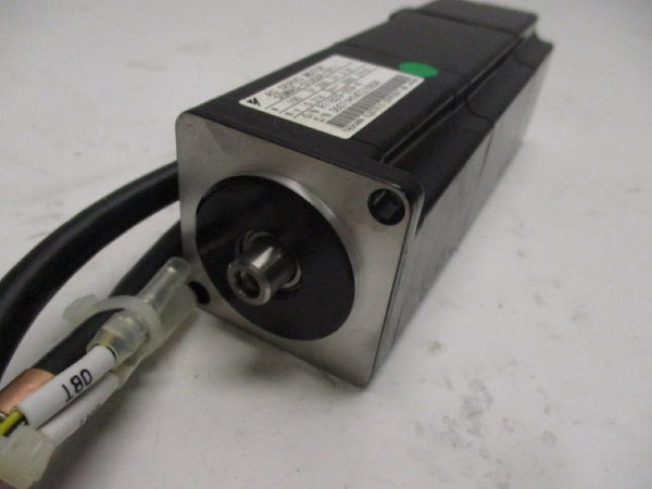 YASKAWA SGMAS-01A2A-YR11 100W 200V 0.91A 0.318NM  NSMP