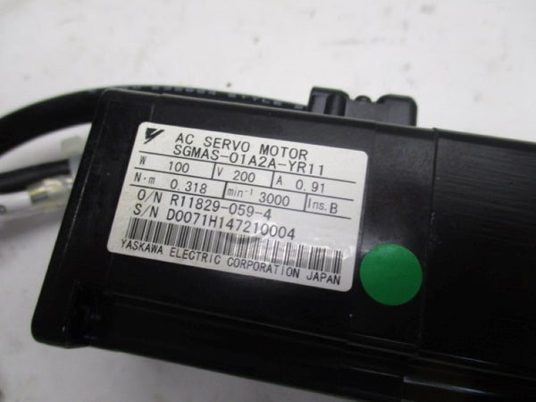 YASKAWA SGMAS-01A2A-YR11 100W 200V 0.91A 0.318NM  NSMP