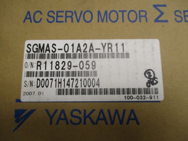 YASKAWA SGMAS-01A2A-YR11 100W 200V 0.91A 0.318NM  NSMP