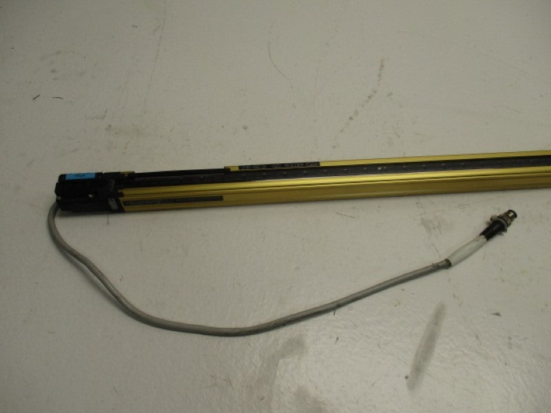SUNX SF4B-H80-01 RECIEVER SAFETY LIGHT CURTAIN  UNMP