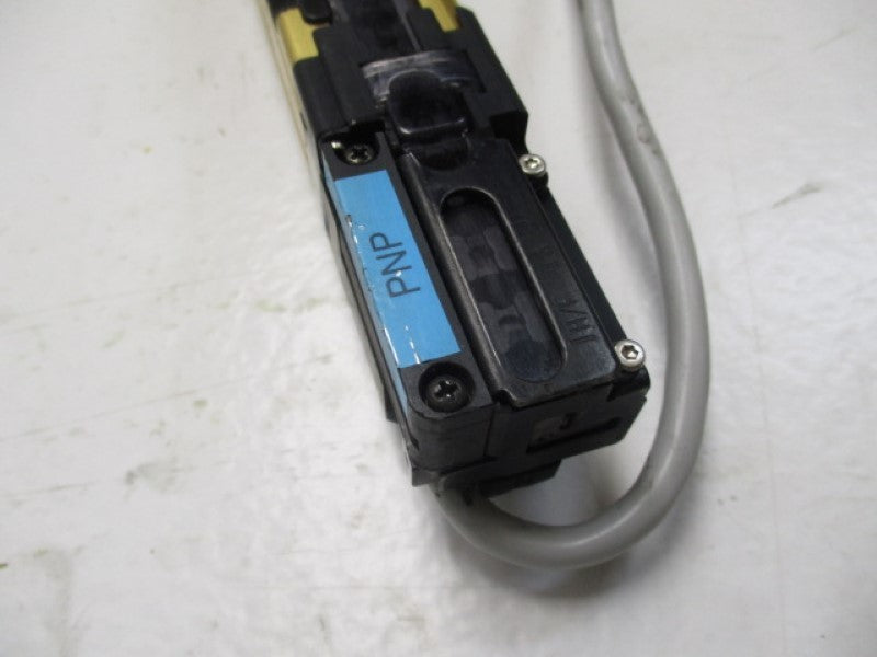SUNX SF4B-H80-01 RECIEVER SAFETY LIGHT CURTAIN  UNMP