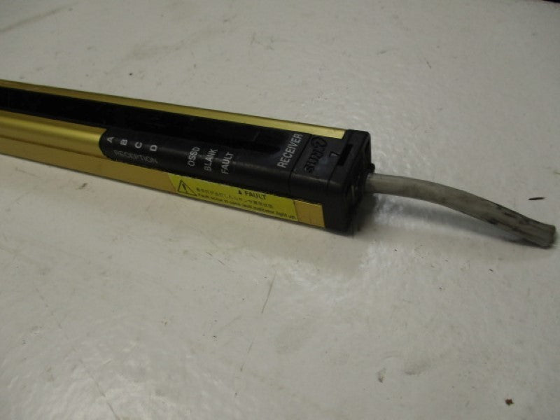 SUNX SF4-AH64-T RECIEVER SAFETY LIGHT CURTAIN  UNMP