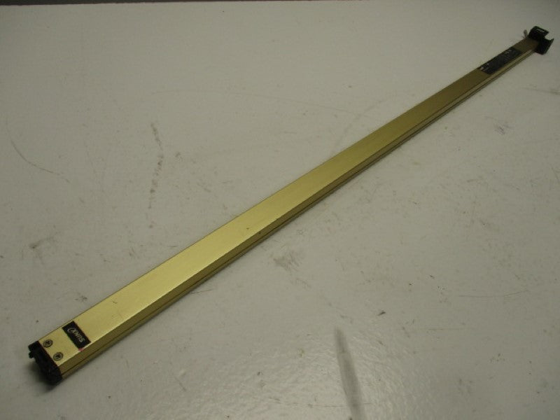 SUNX SF4-AH48-T RECIEVER SAFETY LIGHT CURTAIN (AS PICTURED)   UNMP