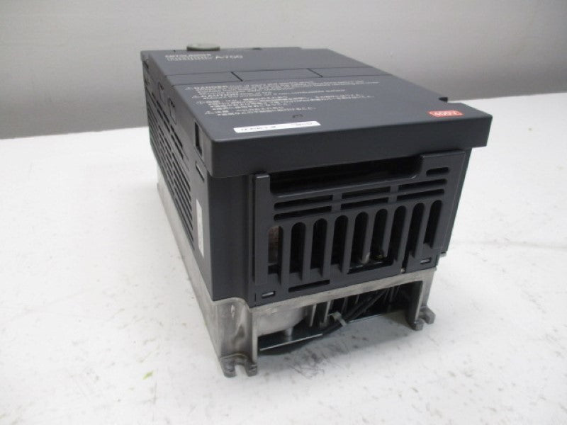 MITSUBISHI FR-A740-2.2K INVERTER 380-480V  NSMP