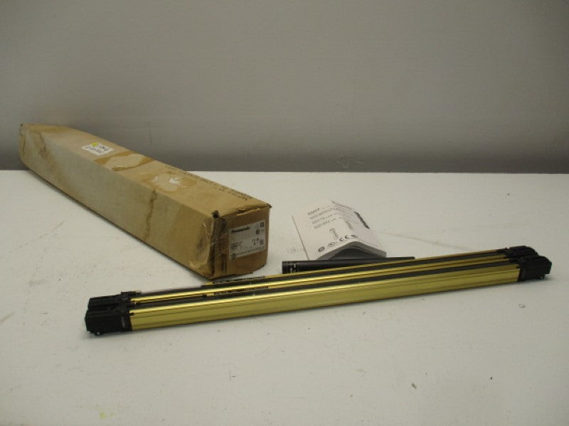 PANASONIC SF4B-H36 SAFETY LIGHT CURTAIN SET  NSMP