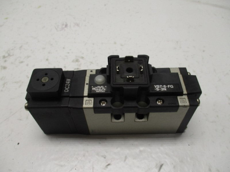 SMC VS7-6-FG-S-3N SOLENOID VALVE 24VDC  UNMP