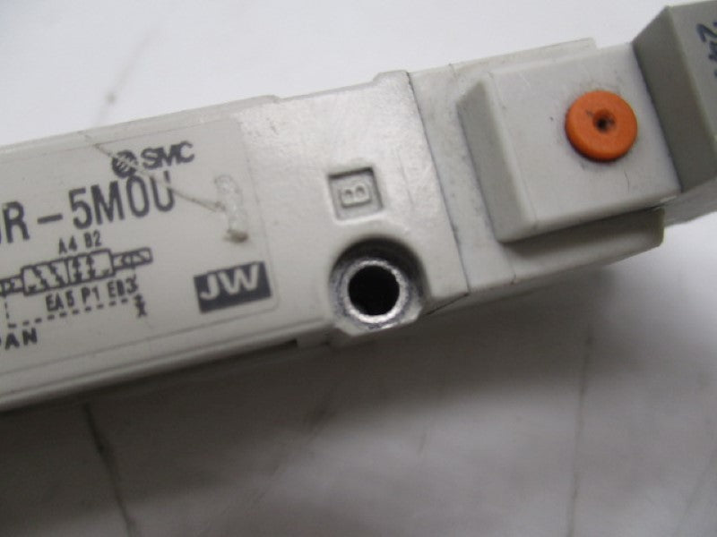 SMC SY5240R-5M0U DOUBLE SOLENOID VALVE 24VDC  UNMP