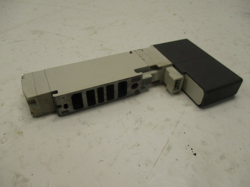 SMC VQ2501-5W-XF DOUBLE SOLENOID VALVE  NSNP