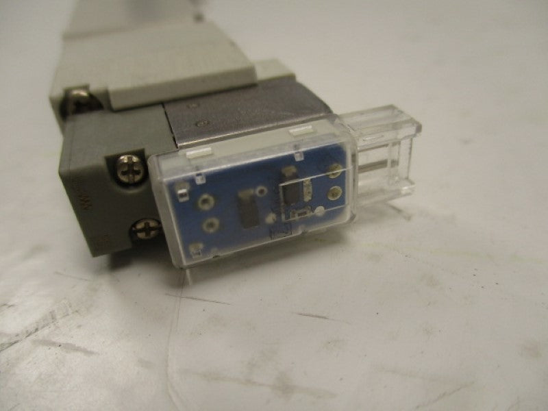 SMC SY5340R-5MZ DOUBLE SOLENOID VALVE 24VDC  NSNP