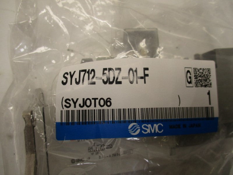 SMC SYJ712-5DZ-01-F SOLENOID VALVE 24V * NEW IN FACTORY BAG *
