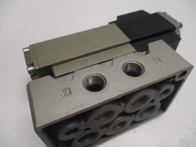 SMC VER2000-02 AIR PILOT VALVE  NSNP