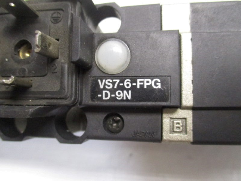 SMC VS7-6-FPG-D-9N SOLENOID VALVE 110VAC  UNMP  ?