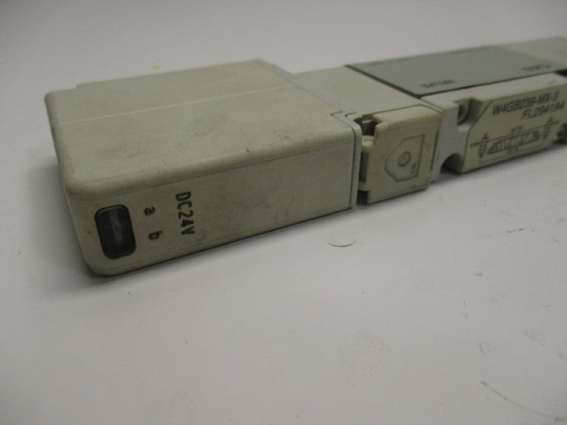 CKD W4GB239-MX-3 SOLENOID VALVE 24VDC  UNMP