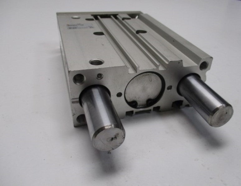 SMC MGPM32-100 GUIDE CYLINDER UNMP