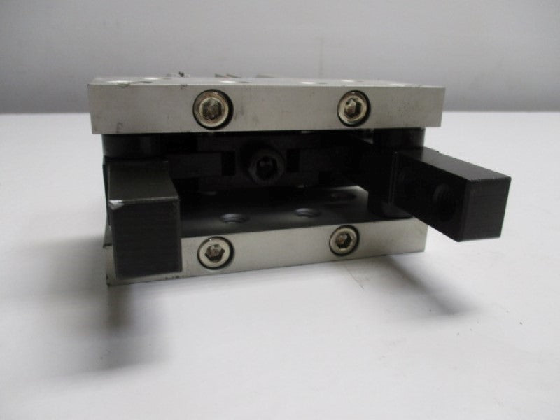 SMC MHT2-50D TOGGLE GRIPPER  UNMP
