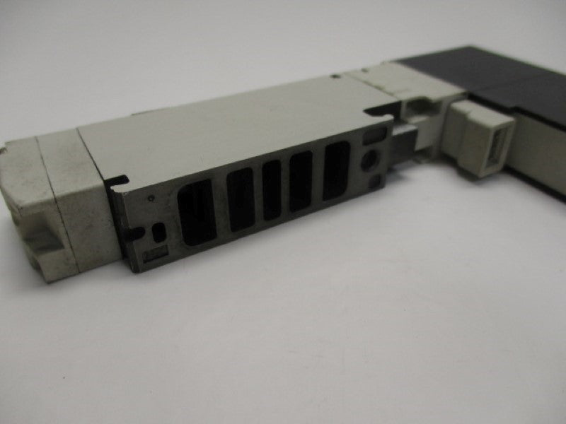 SMC VQ2301-5W SOLENOID VALVE  UNMP