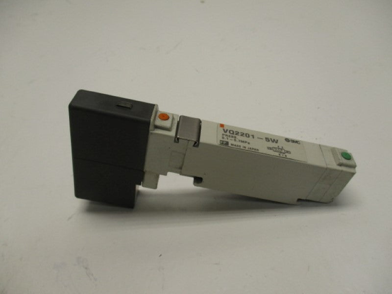 SMC VQ2201-5W PLUG IN VALVE  NSNP