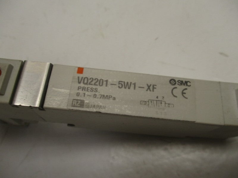 SMC VQ2201-5W1-XF PLUG IN VALVE  UNMP