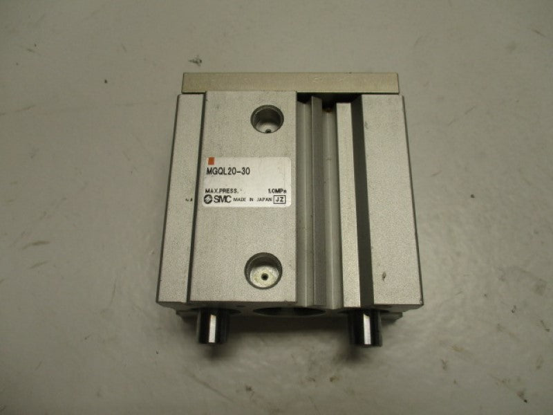 SMC MGQL20-30 COMPACT GUIDE CYLINDER  NSNP
