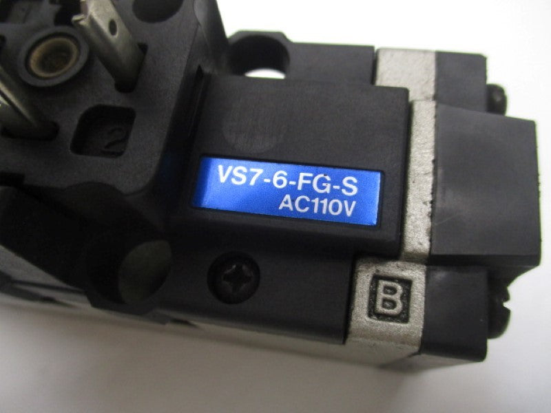 SMC VS7-6-FG-S SOLENOID VAVE 110VAC  UNMP