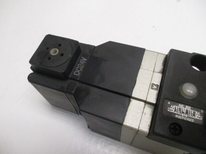 SMC VS7-8-FIG-D-3N SOLENOID VALVE 24VDC  UNMP