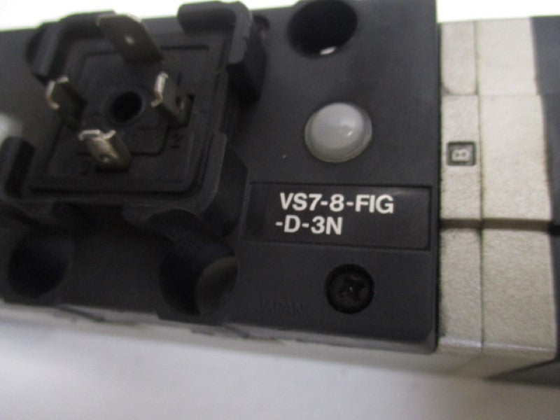 SMC VS7-8-FIG-D-3N SOLENOID VALVE 24VDC  UNMP