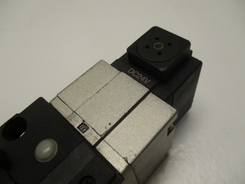 SMC VP7-8-FPG-D DOUBLE SOLENOID VALVE 24VDC  NSNP