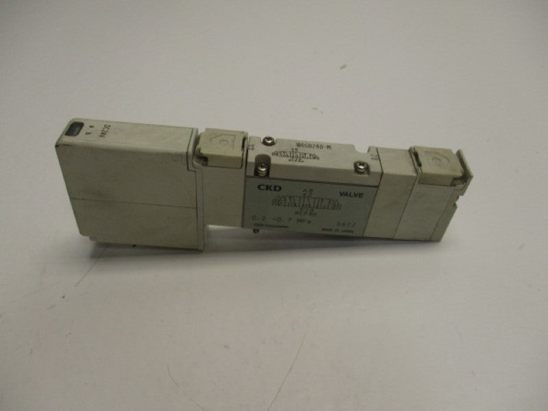 CKD W4GB240-M VALVE 24VDC  UNMP