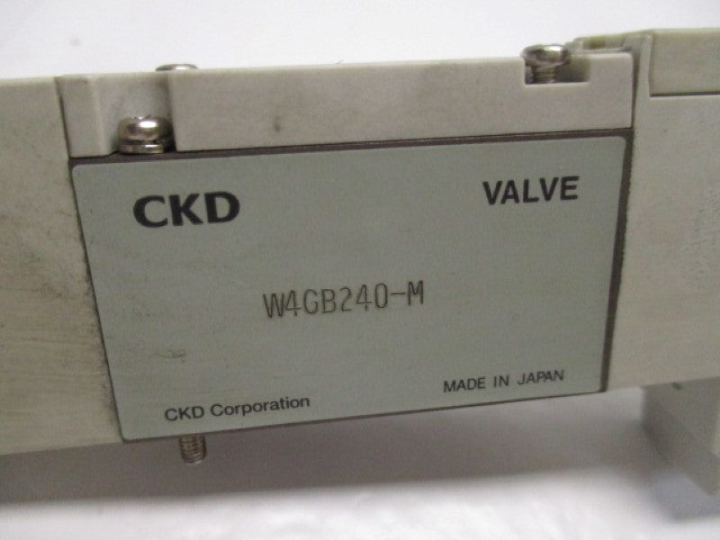 CKD W4GB240-M VALVE 24VDC  UNMP