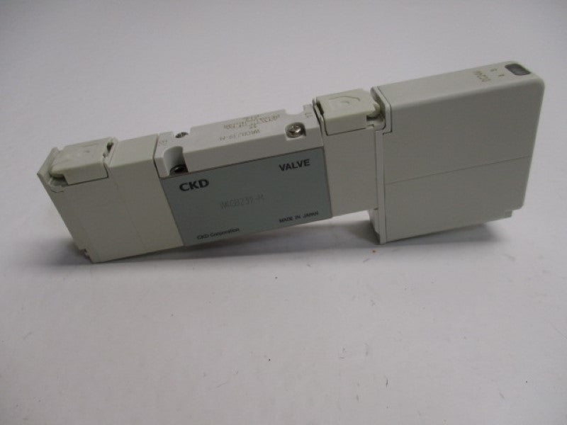 CKD W4GB239-00-M-3 SOLENOID VALVE 24VDC  NSMP