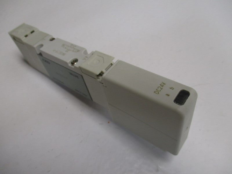 CKD W4GB239-00-M-3 SOLENOID VALVE 24VDC  NSMP