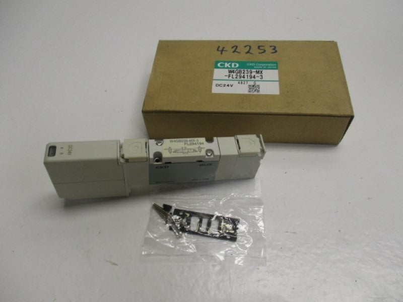 CKD W4GB239-MX-FL294194-3 SOLENOID VALVE 24VDC  NSMP