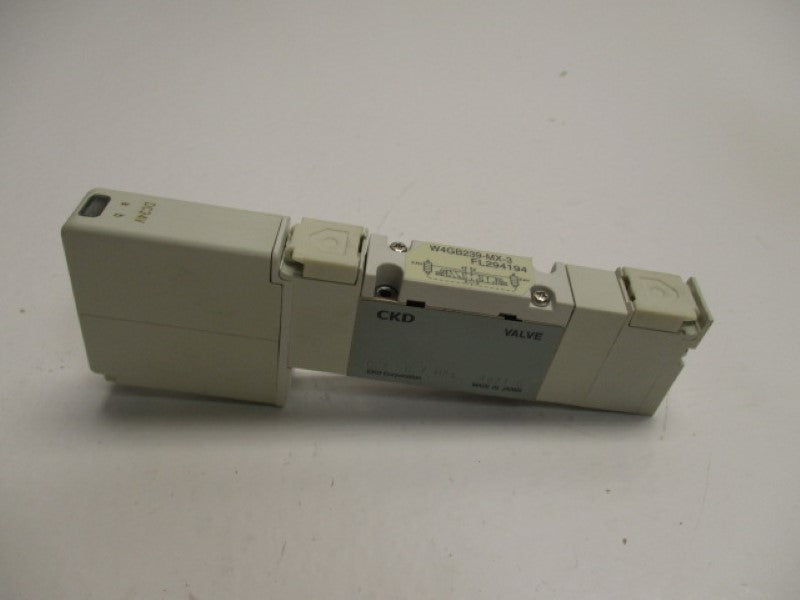 CKD W4GB239-MX-FL294194-3 SOLENOID VALVE 24VDC  NSMP