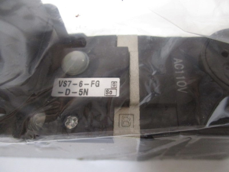 SMC VS7-6-FG-D-5N DOUBLE SOLENOID VALVE  NSMP