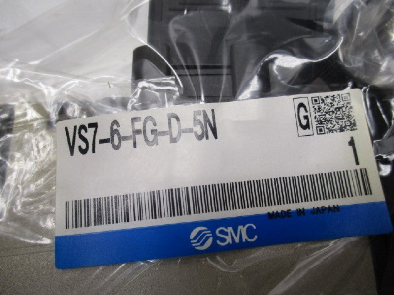 SMC VS7-6-FG-D-5N DOUBLE SOLENOID VALVE  NSMP
