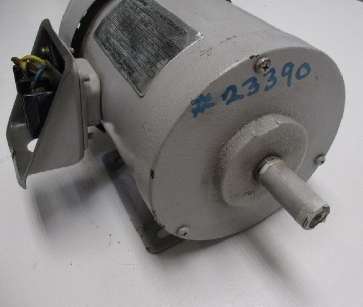 TOSHIBA 71-3949 3PH INDUCTION MOTOR 0.75KW (AS PICTURED)  UNMP