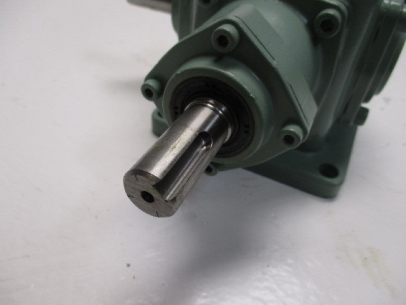 TSUBAKI EMRSON ED2M-1-L-Y MITER GEAR BOX RATIO 1:1  NSNP